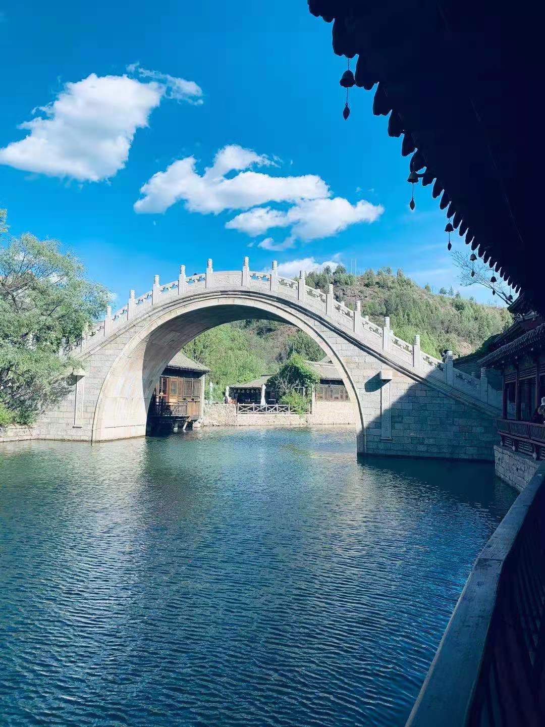 1622172104442797.jpg 蓝天白云.jpg